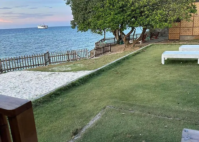 Diamond De Siquijor Beach House